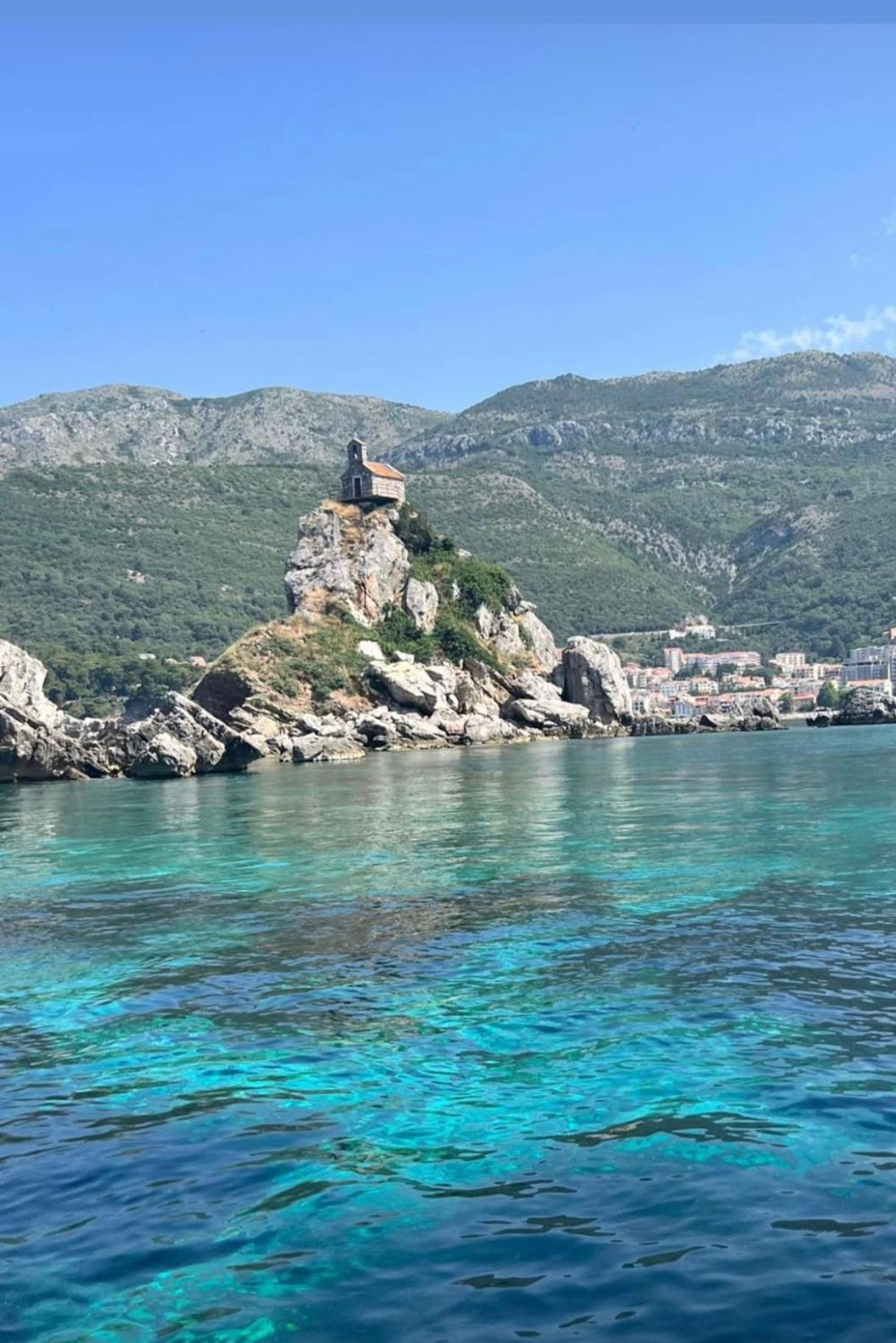 拉兹克公寓 Petrovac 外观 照片
